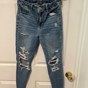 American Eagle Outfitters Women's Distressed Blue Jeans